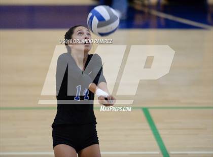 Thumbnail 2 in Santa Fe Christian @ Eastlake photogallery.