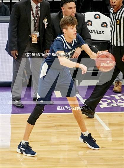 Thumbnail 1 in Chino Hills vs. James Logan (CIF State D1 Final) photogallery.