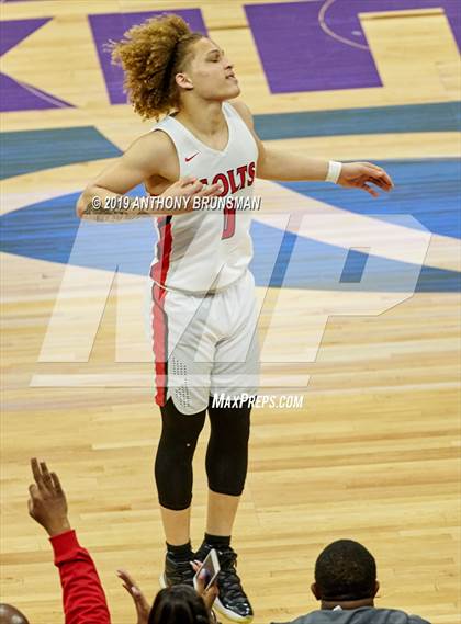 Thumbnail 2 in Chino Hills vs. James Logan (CIF State D1 Final) photogallery.