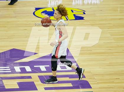 Thumbnail 1 in Chino Hills vs. James Logan (CIF State D1 Final) photogallery.