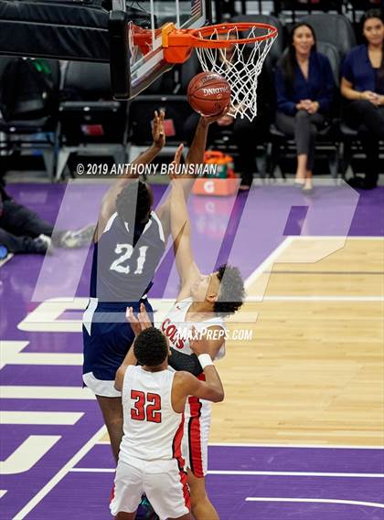 Thumbnail 1 in Chino Hills vs. James Logan (CIF State D1 Final) photogallery.