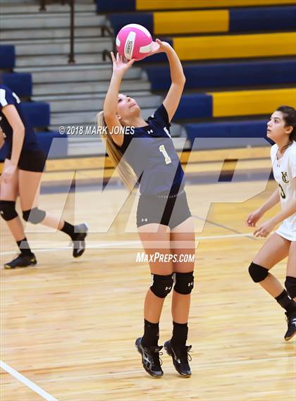 Thumbnail 3 in Yuma Catholic @ Bourgade Catholic  photogallery.