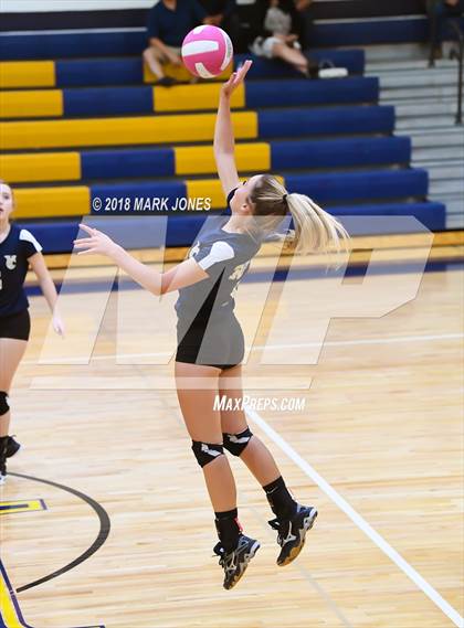 Thumbnail 3 in Yuma Catholic @ Bourgade Catholic  photogallery.
