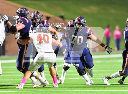 Thumbnail 3 in Seven Lakes @ Tompkins photogallery.