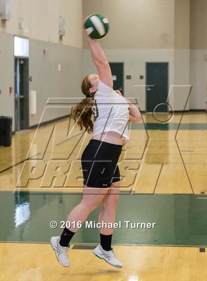 Thumbnail 1 in Red Bluff vs Las Plumas (Red Bluff Tournament) photogallery.
