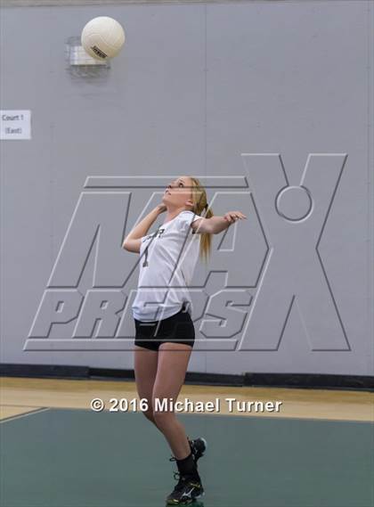 Thumbnail 1 in Red Bluff vs Las Plumas (Red Bluff Tournament) photogallery.