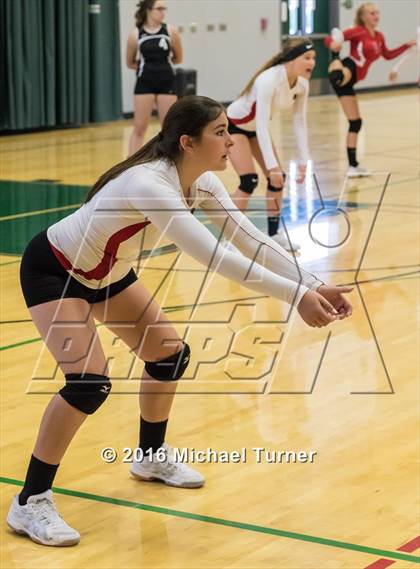 Thumbnail 3 in Red Bluff vs Las Plumas (Red Bluff Tournament) photogallery.