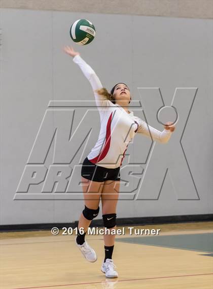 Thumbnail 2 in Red Bluff vs Las Plumas (Red Bluff Tournament) photogallery.