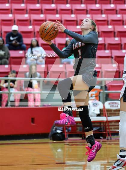 Thumbnail 1 in Lake Belton vs Mineral Wells (AutoWorld Chevrolet GMC Year-End Classic) photogallery.