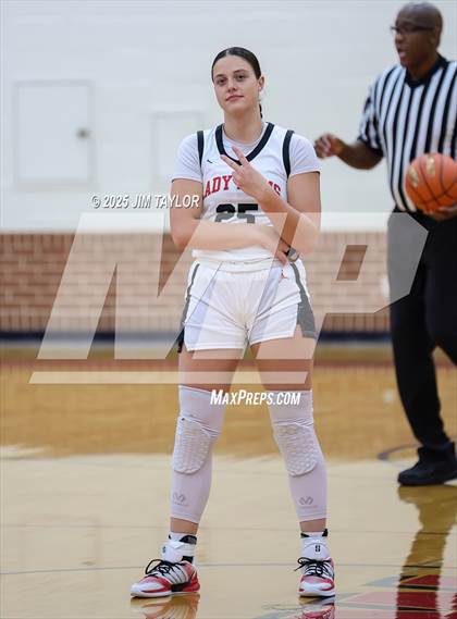 Thumbnail 1 in Lake Belton vs Mineral Wells (AutoWorld Chevrolet GMC Year-End Classic) photogallery.