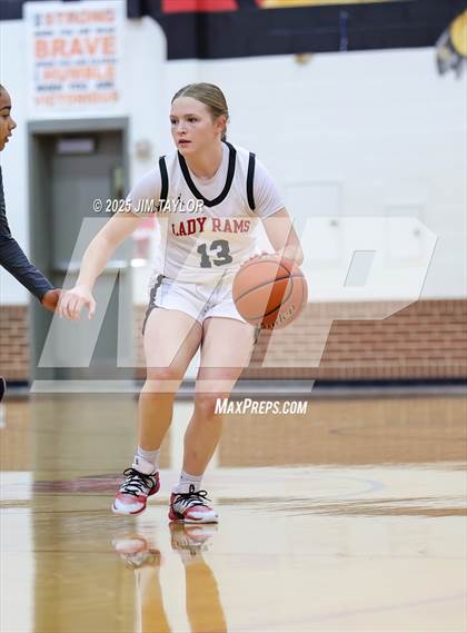 Thumbnail 1 in Lake Belton vs Mineral Wells (AutoWorld Chevrolet GMC Year-End Classic) photogallery.