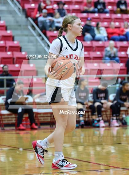 Thumbnail 2 in Lake Belton vs Mineral Wells (AutoWorld Chevrolet GMC Year-End Classic) photogallery.