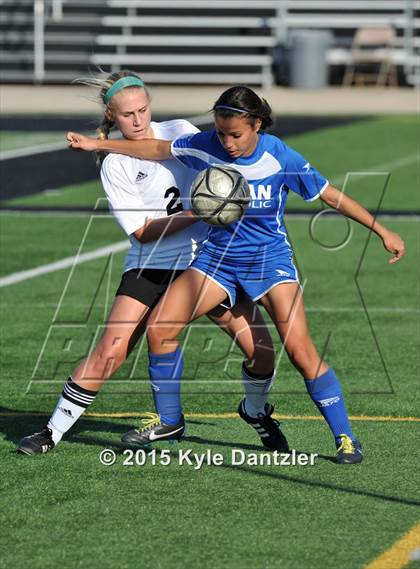 Thumbnail 3 in Nolan Catholic vs Bishop Lynch (TAPPS Division 1 Semifinal) photogallery.
