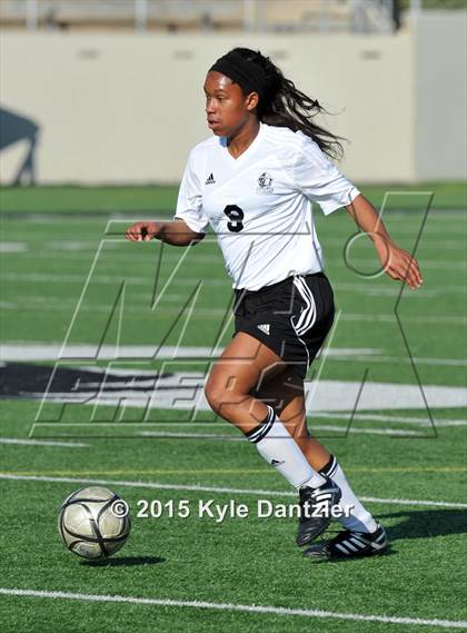 Thumbnail 2 in Nolan Catholic vs Bishop Lynch (TAPPS Division 1 Semifinal) photogallery.