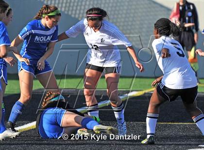 Thumbnail 2 in Nolan Catholic vs Bishop Lynch (TAPPS Division 1 Semifinal) photogallery.