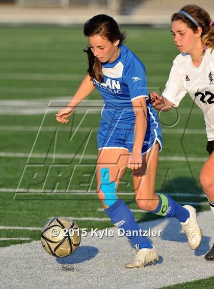 Thumbnail 3 in Nolan Catholic vs Bishop Lynch (TAPPS Division 1 Semifinal) photogallery.