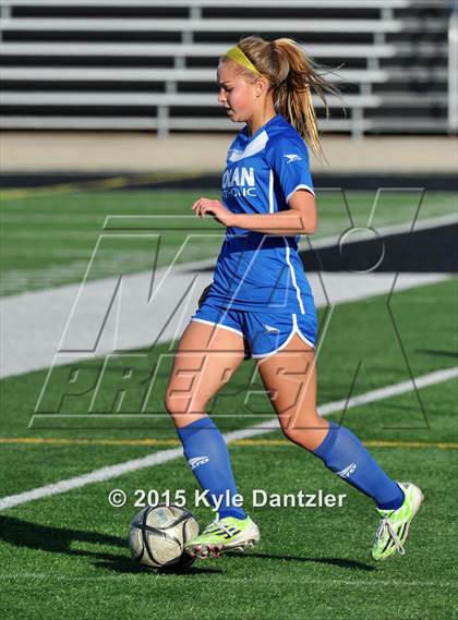 Thumbnail 3 in Nolan Catholic vs Bishop Lynch (TAPPS Division 1 Semifinal) photogallery.