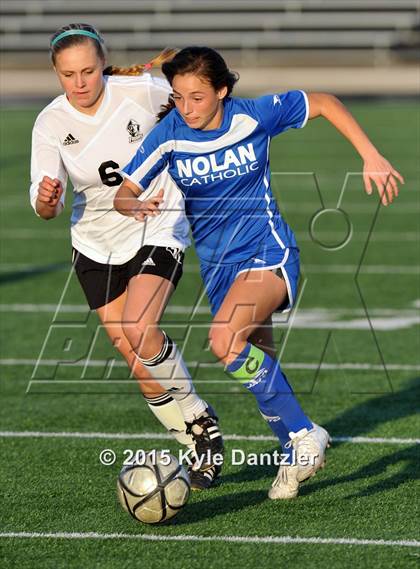 Thumbnail 3 in Nolan Catholic vs Bishop Lynch (TAPPS Division 1 Semifinal) photogallery.