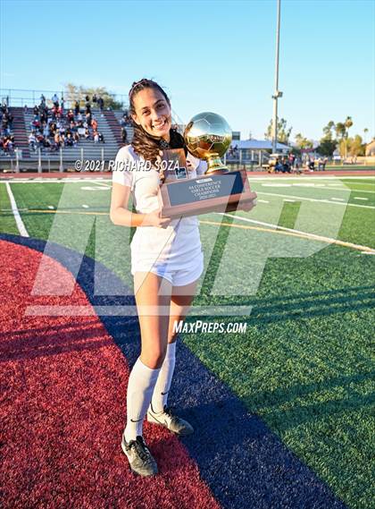 Thumbnail 1 in Salpointe Catholic vs Prescott (AIA 4A Final Awards) photogallery.