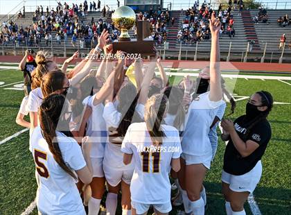Thumbnail 1 in Salpointe Catholic vs Prescott (AIA 4A Final Awards) photogallery.