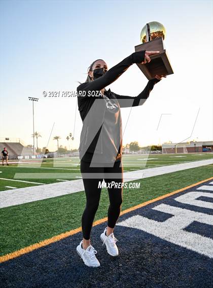 Thumbnail 3 in Salpointe Catholic vs Prescott (AIA 4A Final Awards) photogallery.