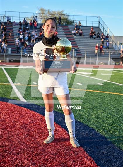 Thumbnail 1 in Salpointe Catholic vs Prescott (AIA 4A Final Awards) photogallery.