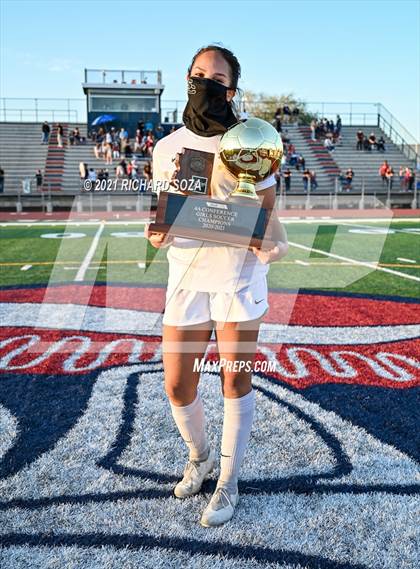 Thumbnail 1 in Salpointe Catholic vs Prescott (AIA 4A Final Awards) photogallery.