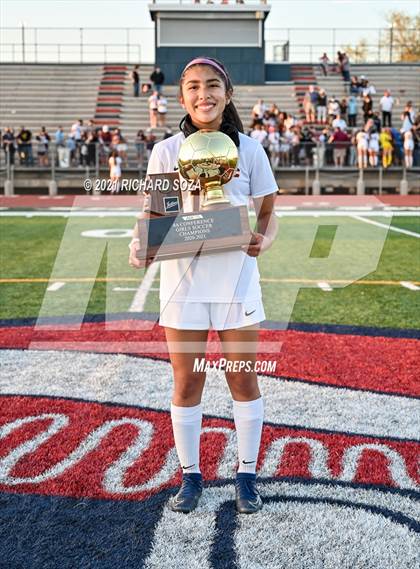 Thumbnail 2 in Salpointe Catholic vs Prescott (AIA 4A Final Awards) photogallery.