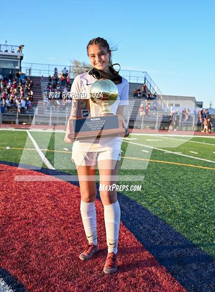 Thumbnail 2 in Salpointe Catholic vs Prescott (AIA 4A Final Awards) photogallery.
