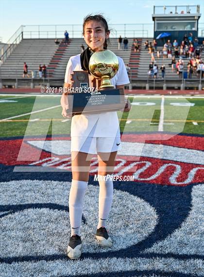 Thumbnail 2 in Salpointe Catholic vs Prescott (AIA 4A Final Awards) photogallery.