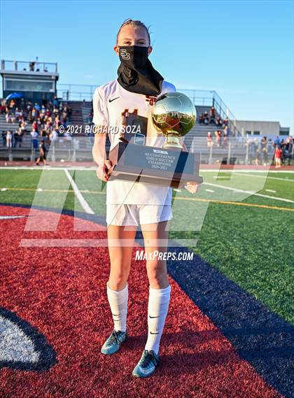 Thumbnail 2 in Salpointe Catholic vs Prescott (AIA 4A Final Awards) photogallery.