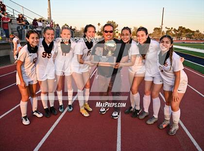 Thumbnail 3 in Salpointe Catholic vs Prescott (AIA 4A Final Awards) photogallery.