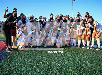Thumbnail 1 in Salpointe Catholic vs Prescott (AIA 4A Final Awards) photogallery.
