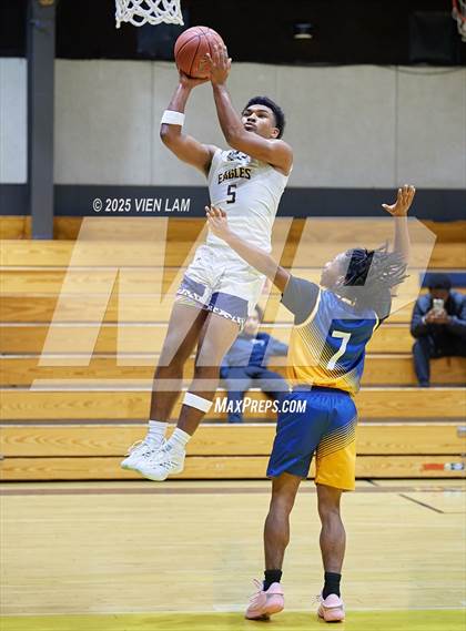 Thumbnail 1 in Pleasant Hill Adventist Academy @ Berean Christian photogallery.