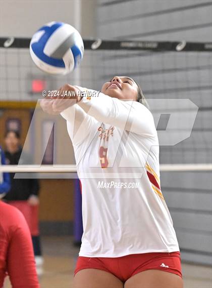 Thumbnail 1 in Xavier College Prep vs. Cathedral Catholic (Durango Fall Classic) photogallery.