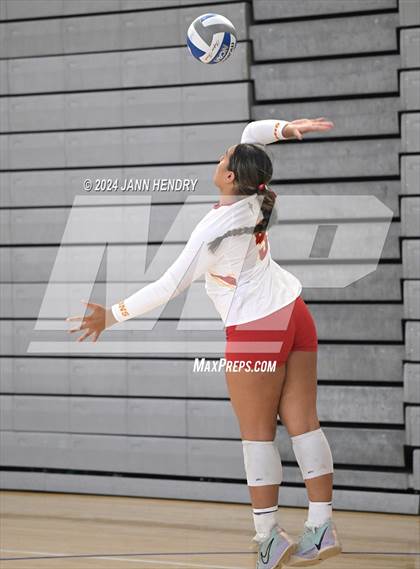 Thumbnail 3 in Xavier College Prep vs. Cathedral Catholic (Durango Fall Classic) photogallery.