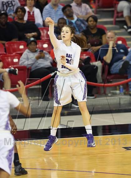 Thumbnail 2 in Florin vs. Sacramento (CIF SJS D2 Final) photogallery.