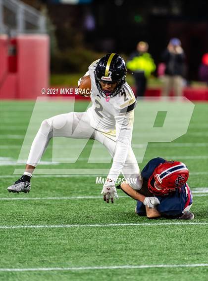 Thumbnail 2 in Central @ Central Catholic (MIAA Division 1 Final) photogallery.