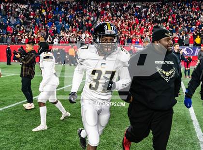 Thumbnail 1 in Central @ Central Catholic (MIAA Division 1 Final) photogallery.