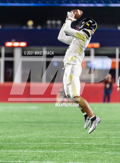 Thumbnail 3 in Central @ Central Catholic (MIAA Division 1 Final) photogallery.