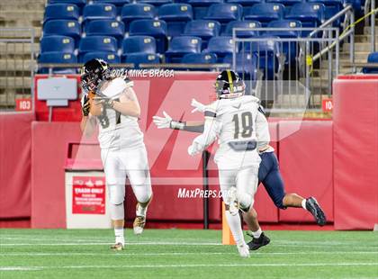 Thumbnail 2 in Central @ Central Catholic (MIAA Division 1 Final) photogallery.