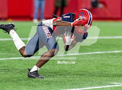 Thumbnail 1 in Central @ Central Catholic (MIAA Division 1 Final) photogallery.