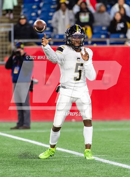 Thumbnail 3 in Central @ Central Catholic (MIAA Division 1 Final) photogallery.