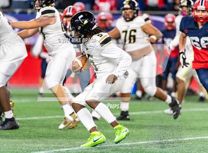 Thumbnail 2 in Central @ Central Catholic (MIAA Division 1 Final) photogallery.