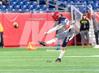 Thumbnail 3 in Central @ Central Catholic (MIAA Division 1 Final) photogallery.