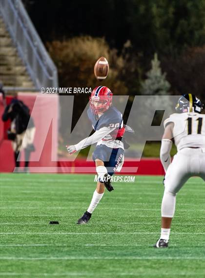 Thumbnail 3 in Central @ Central Catholic (MIAA Division 1 Final) photogallery.