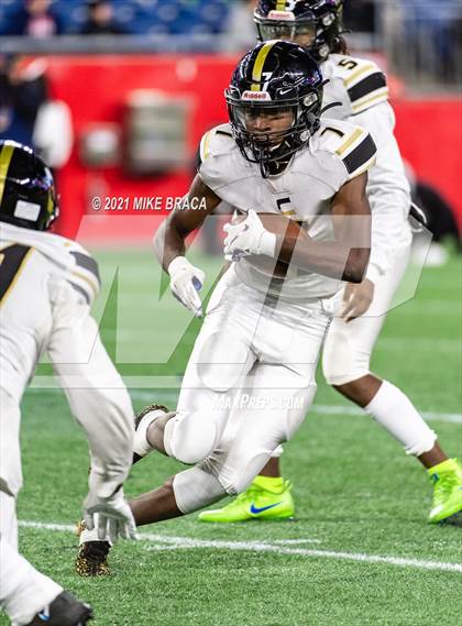 Thumbnail 1 in Central @ Central Catholic (MIAA Division 1 Final) photogallery.