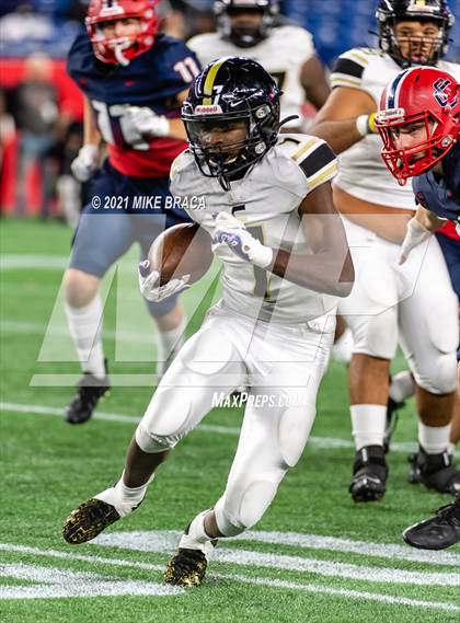 Thumbnail 1 in Central @ Central Catholic (MIAA Division 1 Final) photogallery.