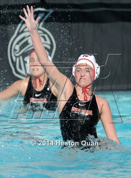 Thumbnail 3 in Palos Verdes vs Cathedral Catholic (Villa Park Classic) photogallery.