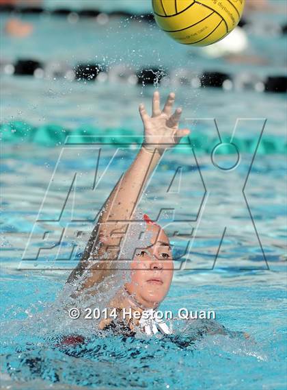 Thumbnail 3 in Palos Verdes vs Cathedral Catholic (Villa Park Classic) photogallery.